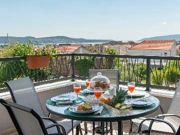 Two-Bedroom Apartment with Balcony in Trogir