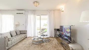 Sea View Villa in Trogir for 10 Guests