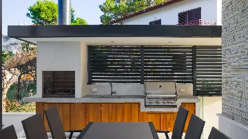 Slatine Villa with Pool for 8 Guests