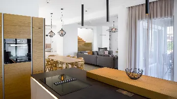 Slatine Villa with Pool for 8 Guests