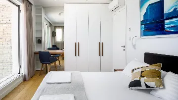 Slatine Villa with Pool for 8 Guests