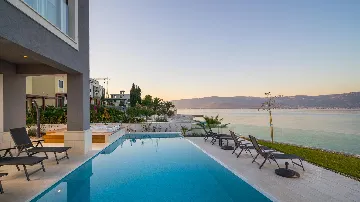 Slatine Villa with Pool for 8 Guests