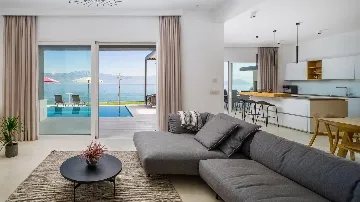 Slatine Villa with Pool for 8 Guests