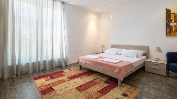 Slatine Villa with Pool for 12 Guests