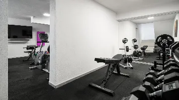 6-Bedroom Villa in Slatine for 12 Guests