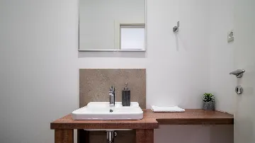 Sea View Villa with Pool in Slatine