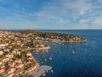 Four-Bedroom Villa with Pool in Hvar