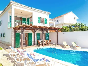 Four-Bedroom Villa in Hvar with Pool