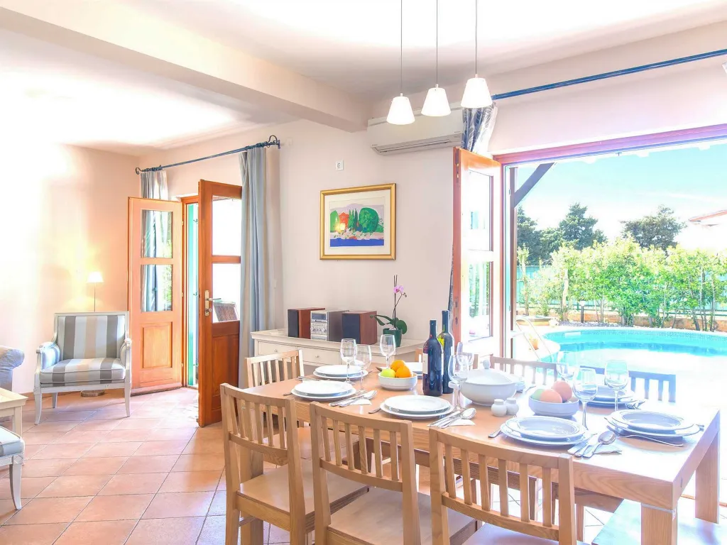 Four-Bedroom Villa in Hvar with Pool