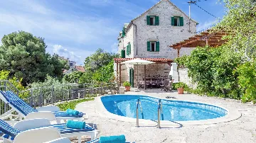 Stone Villa in Sumartin for 8 Guests