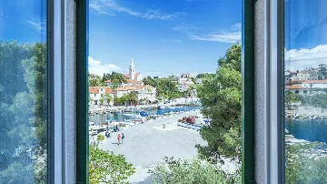 Stone Villa in Sumartin for 8 Guests