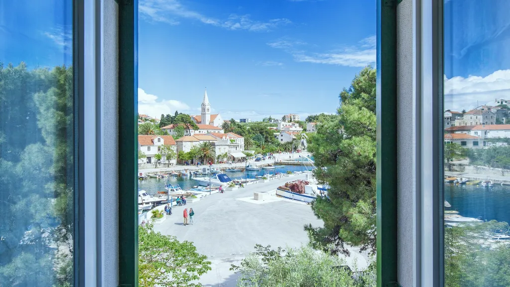 Stone Villa in Sumartin for 8 Guests