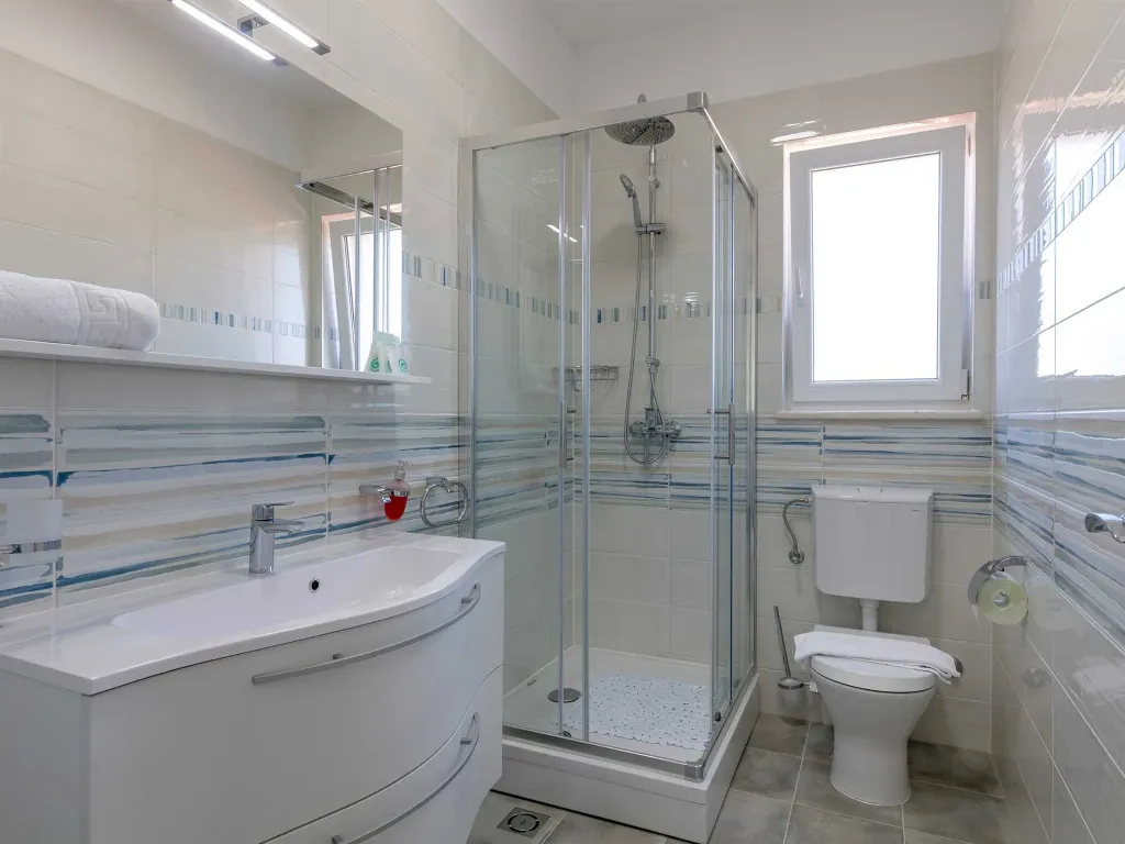 Villa with Pool in Milna for 8 Guests