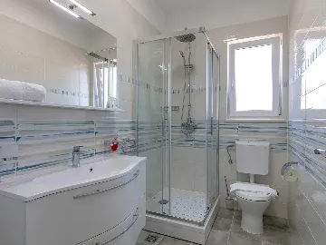 Villa with Pool in Milna for 8 Guests