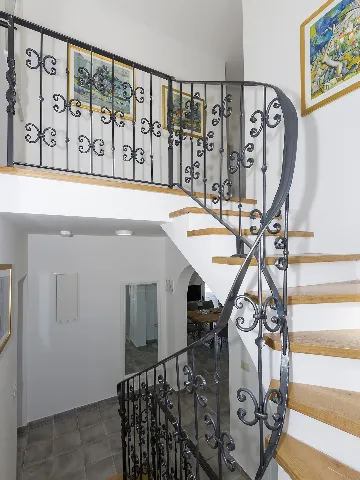 Villa with Pool in Milna for 8 Guests