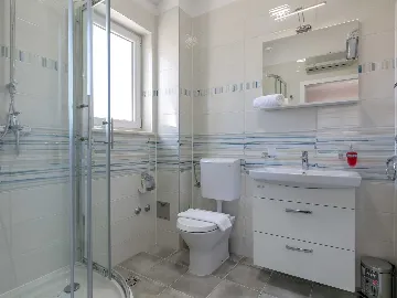 Villa with Pool in Milna for 8 Guests