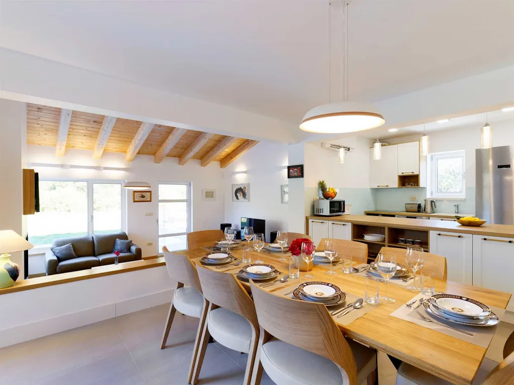 Villa with Heated Pool in Župa for 8 Guests