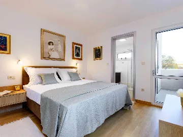 Villa with Heated Pool in Župa for 8 Guests