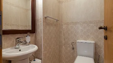 Villa for 10 in Sumartin