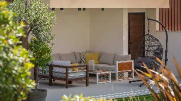 Seaview Villa with Pool in Primošten