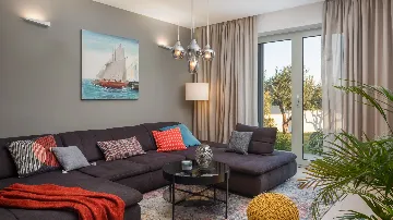 Seaview Villa with Pool in Primošten