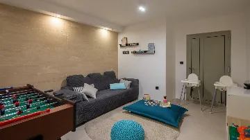 Seaview Villa with Pool in Primošten