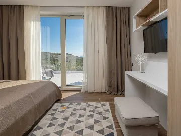 Seaview Villa with Pool in Primošten