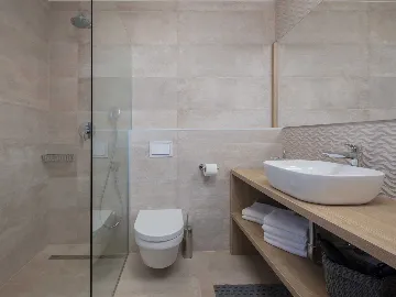 Seaview Villa with Pool in Primošten