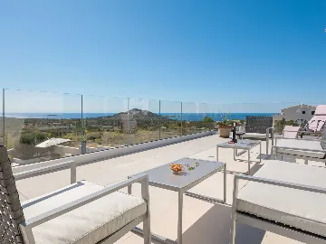 Seaview Villa with Pool in Primošten