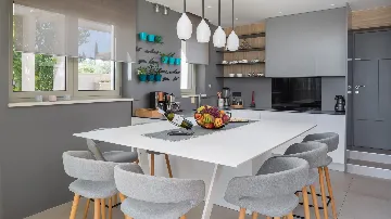 Seaview Villa with Pool in Primošten