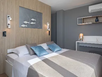 Seaview Villa with Pool in Primošten