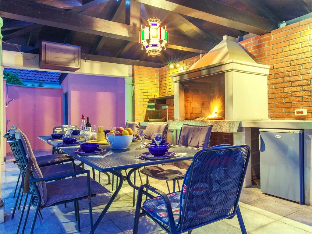 Sumartin Villa with Private Pool