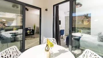 Sea View Apartment in Trogir for 4