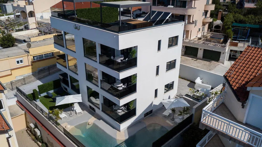 Sea View Apartment for 4 in Trogir