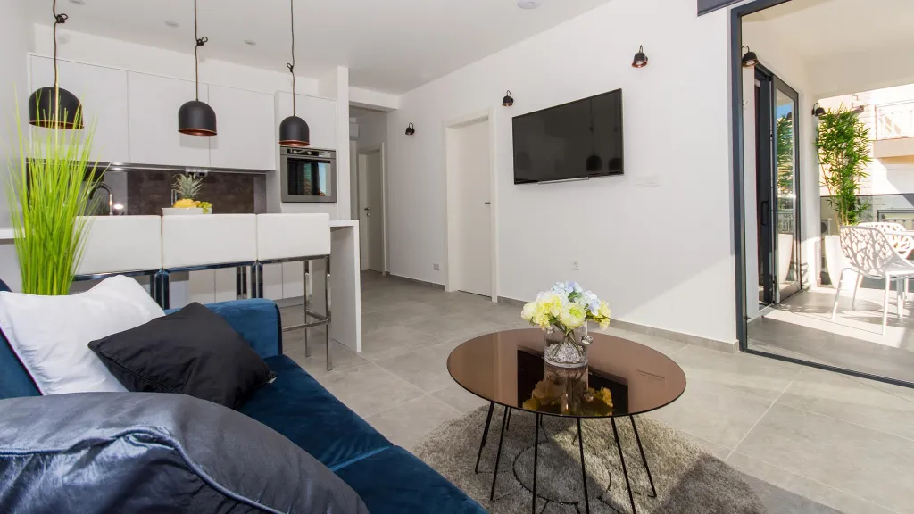 Two-Bedroom Apartment with Sea View Balcony in Trogir