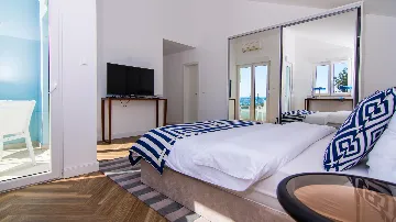 Duplex Apartment in Trogir for 11 Guests