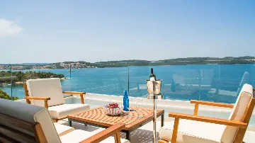 Duplex Apartment in Trogir for 11 Guests
