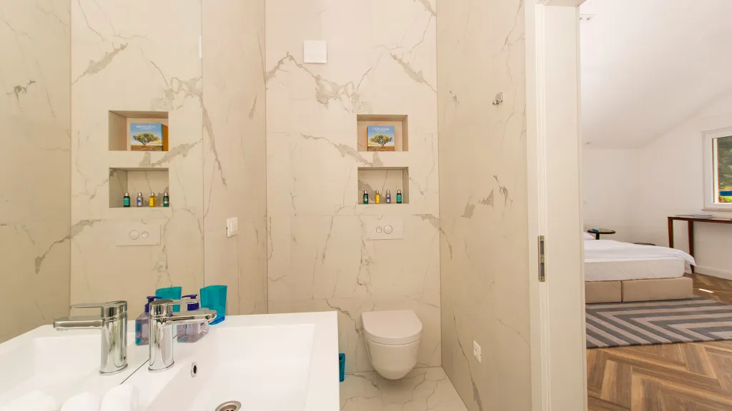 Duplex Apartment in Trogir for 11 Guests