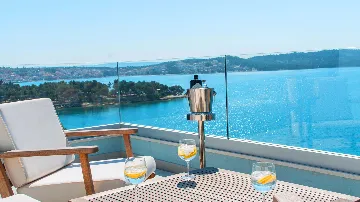 Duplex Apartment in Trogir for 11 Guests