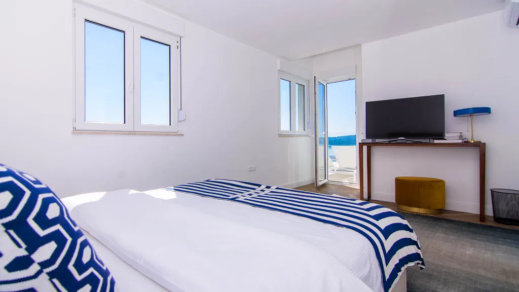 Duplex Apartment in Trogir for 11 Guests