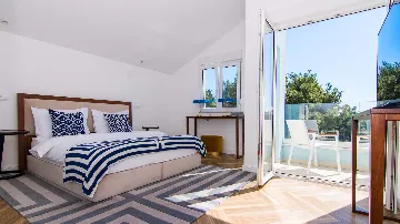 Duplex Apartment in Trogir for 11 Guests