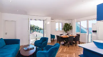 Apartment with Sea View in Trogir for 6