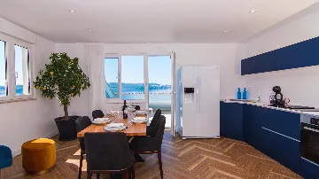 Apartment with Sea View in Trogir for 6