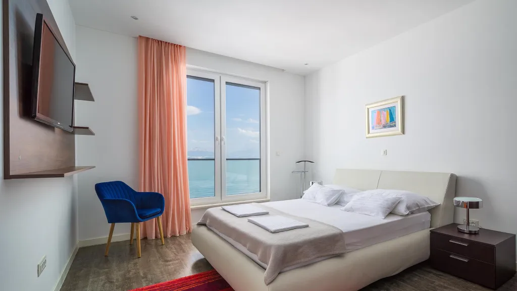 Duplex Apartment with Pool in Slatine