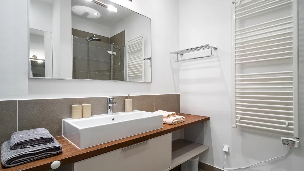 Duplex Apartment with Pool in Slatine