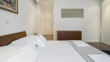 Duplex Apartment with Pool in Slatine