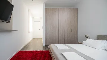 3-Bedroom Apartment with Pool in Slatine