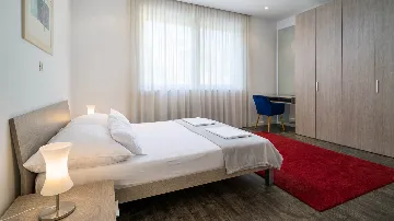 3-Bedroom Apartment with Pool in Slatine