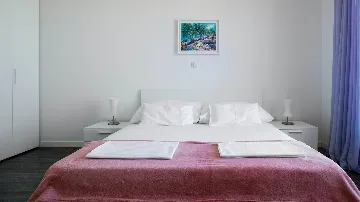 Three-Bedroom Apartment with Pool in Slatine