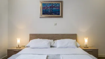 Three-Bedroom Apartment with Pool in Slatine